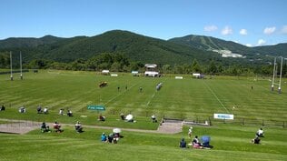 【ラグビー】全国高校７人制ラグビー大会が開幕！初出場の日向（宮崎）がプール１位でカップトーナメントに進出！優勝候補の大分東明（大分）と茗溪学園（茨城）の試合は白熱の展開に…　各プールの順位を一覧で【スポーツの魅力】　|　MBSニュース | 関西の最新ニュースを分かりやすく。