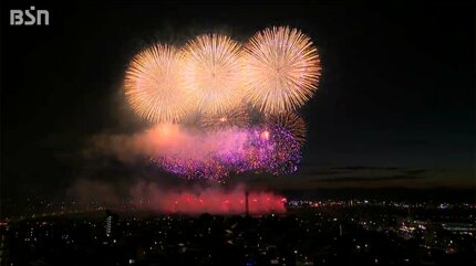 日本三大花火『長岡花火』1日目の打ち上げ始まる 夏の夜空を彩る“大輪