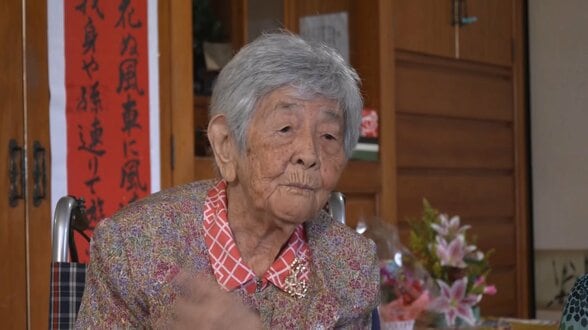 父に家族を託された16歳の少女 「爆撃」「強姦」の恐怖におびえ…数え年97歳を祝う沖縄の行事「カジマヤー」迎えた山城スミさん|TBS NEWS DIG