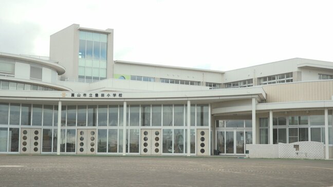 落雷で2日間休校の豊田小学校 16日から通常授業を再開 高圧ケーブル修理、仮設の排水ポンプで対応 富山|TBS NEWS DIG