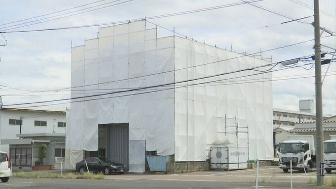 現場には大量の血　「作業員2人がすべって腕がちぎれた」　屋根の修繕工事中に転倒　男性作業員が死亡　鳥取市|TBS NEWS DIG