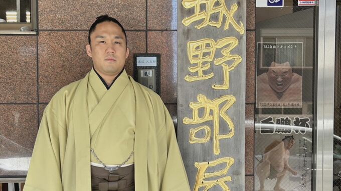 「あっという間の１０年でした」　元幕内・石浦が引退会見　今後は間垣親方として後進育成　|　BSSニュース | BSS山陰放送