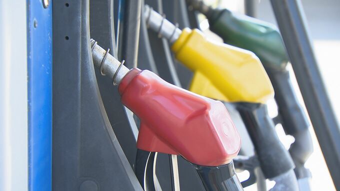 ガソリン価格なぜ上昇？なぜ5円だけ？次の値上げは来年1月…？意外と知らない疑問をわかりやすく解説|TBS NEWS DIG