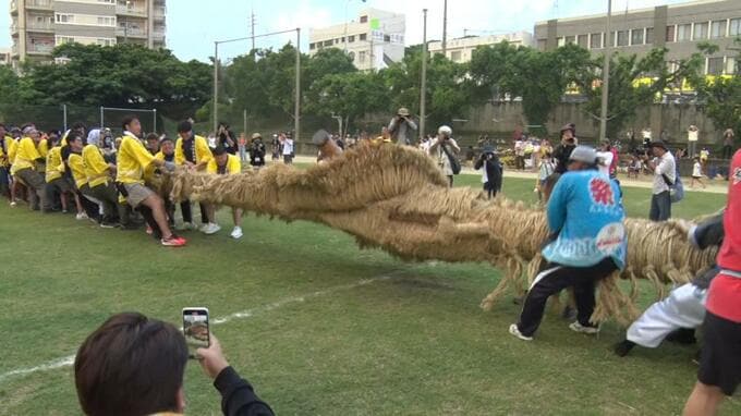 引く前にぶつけ合う 300年の伝統と特色を誇る「大山大綱引き」盛大に 宜野湾市|TBS NEWS DIG