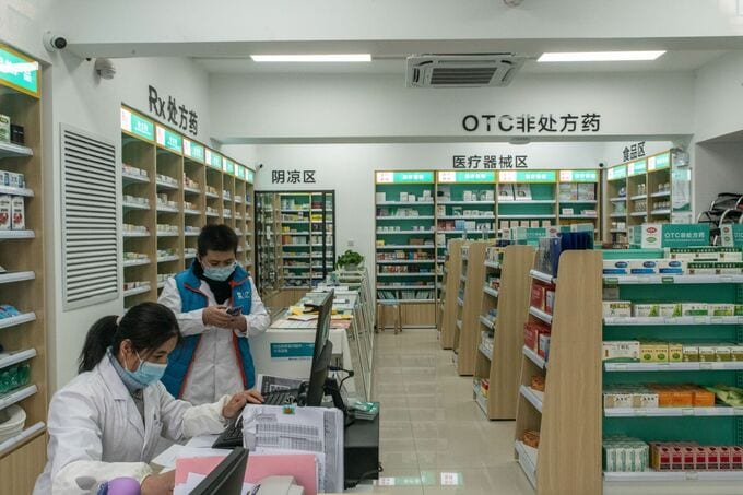 中国、製薬会社と病院に米国製品の代替検討要請－国産や日本製などで