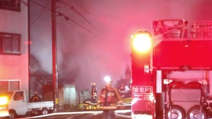 【速報】焼け跡から1人の遺体　住宅2棟を全焼【岡山・倉敷市】|TBS NEWS DIG