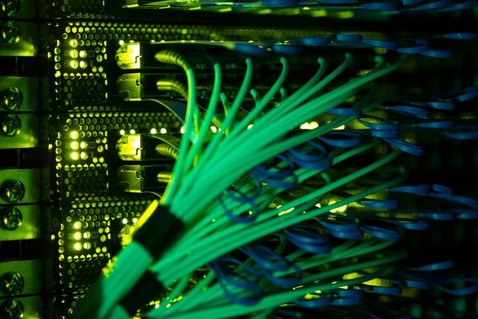 マイクロソフト、ＡＩデータセンターのリース解約－ＴＤカウエン