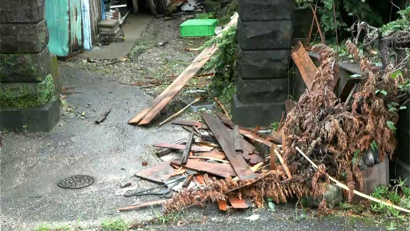 台風18号 暴風で住宅半壊 大和村で被害相次ぐ 鹿児島 | TBS NEWS DIG (1ページ)