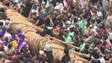 ギネス認定の綱が国道に現る!28万人集まった那覇大綱挽 外国人も観光客もみんな一緒に綱を引き合った!|TBS NEWS DIG