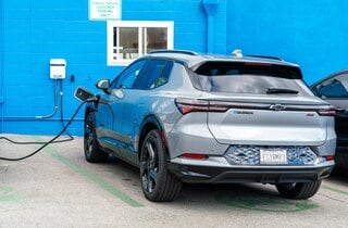 米GM、EV関連で追加損失60億ドル－需要減速と支援撤廃が直撃| TBS CROSS DIG with Bloomberg