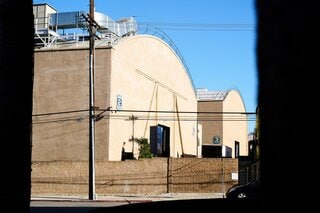 Netflix､LAの歴史的スタジオ買収で交渉－ゴールドマン差し押さえ物件| TBS CROSS DIG with Bloomberg