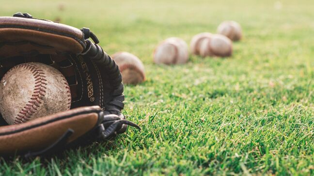 【速報】甲子園決勝戦の先発は沖縄尚学が新垣有絃、日大三が谷津輝 夏の頂点を目指し10時試合開始|TBS NEWS DIG