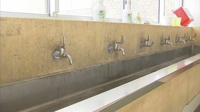 約19年間で8580校が廃校…卒業生が企画したのは、閉校する小学校で打ち上げ花火　500発目指し寄付200万円を募る　|　BSSニュース | BSS山陰放送