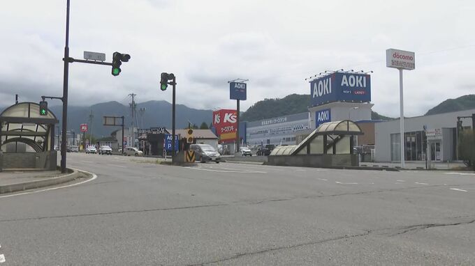 軽トラックを運転していた69歳の男性が死亡　交差点で右折と直進の車が衝突　頭強く打ち搬送先の病院で　|　SBC NEWS | 長野のニュース | SBC信越放送
