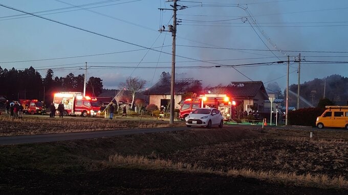 【速報】住宅にも火が燃え移ったか　敷地内の物置きからの出火で　宮城・栗原市|TBS NEWS DIG
