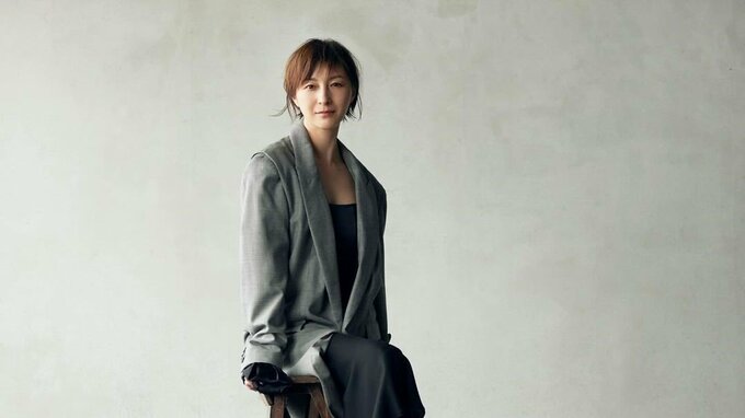 【広末涼子】「どうかお気をつけて」プレミアム・ライヴ告知の衣装で呼びかけ|TBS NEWS DIG
