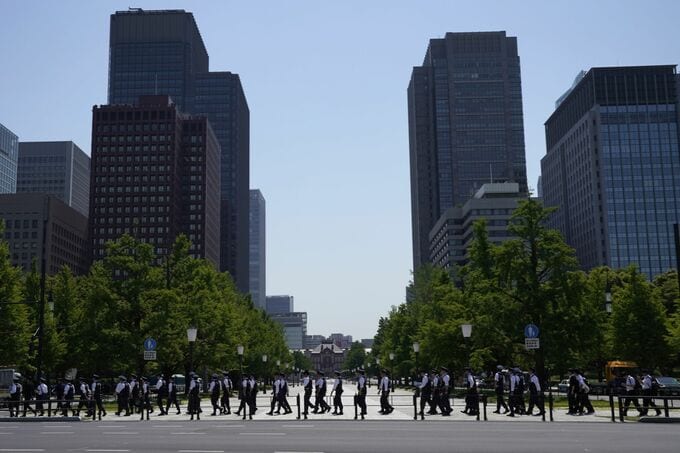 債券は上昇へ、英独長期金利が低下－日銀の国債買い入れオペも支えに