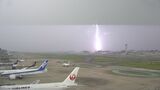 夏の雷雨 航空機にも影響 16便が福岡空港に着陸できず | 福岡のニュース|RKB NEWS|RKB毎日放送
