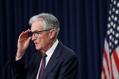 トランプ派投資家がパウエル議長を提訴、ＦＯＭＣ会合の公開を要求| TBS CROSS DIG with Bloomberg