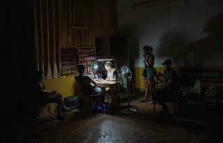 米がキューバと高官協議、経済改革迫る－石油封鎖下で圧力強化| TBS CROSS DIG with Bloomberg