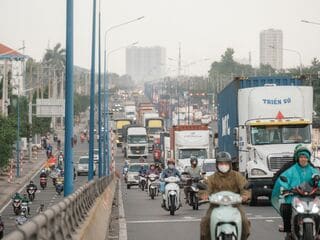 ベトナムは10－12月に8.4％のGDP成長必要、25年目標達成には－首相| TBS CROSS DIG with Bloomberg