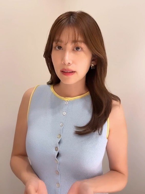 【 中川安奈 】　流暢な英語を披露　「英語を話しているとき、声が低くなるんです」「自信のある強い女性みたいな気持ちになるんです」|TBS NEWS DIG