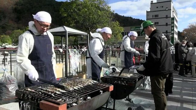 サンマ500匹が無料でおふるまい「釜石まんぷくフェス」始まる　岩手|TBS NEWS DIG