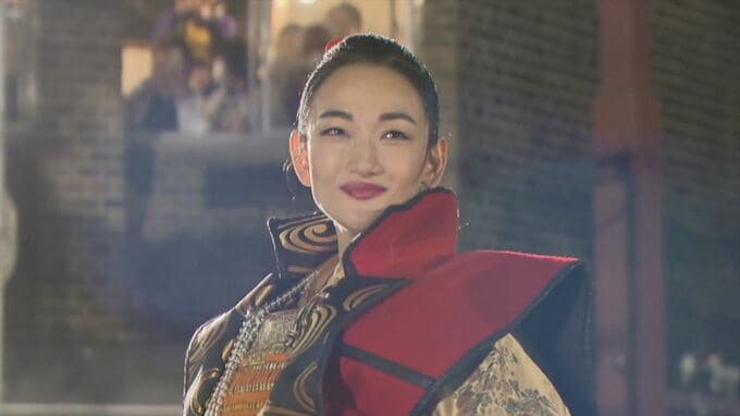 信玄公祭り　初代仮面ライダー藤岡弘、さん　冨永愛さんなど　歴代の信玄公を振り返る　|　山梨のニュース | ＵＴＹテレビ山梨