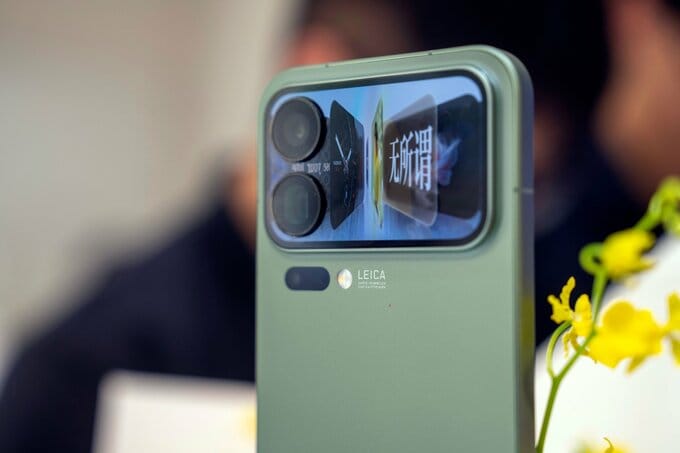 中国の小米、iPhoneに対抗した最新スマホの販売好調－安さが売り