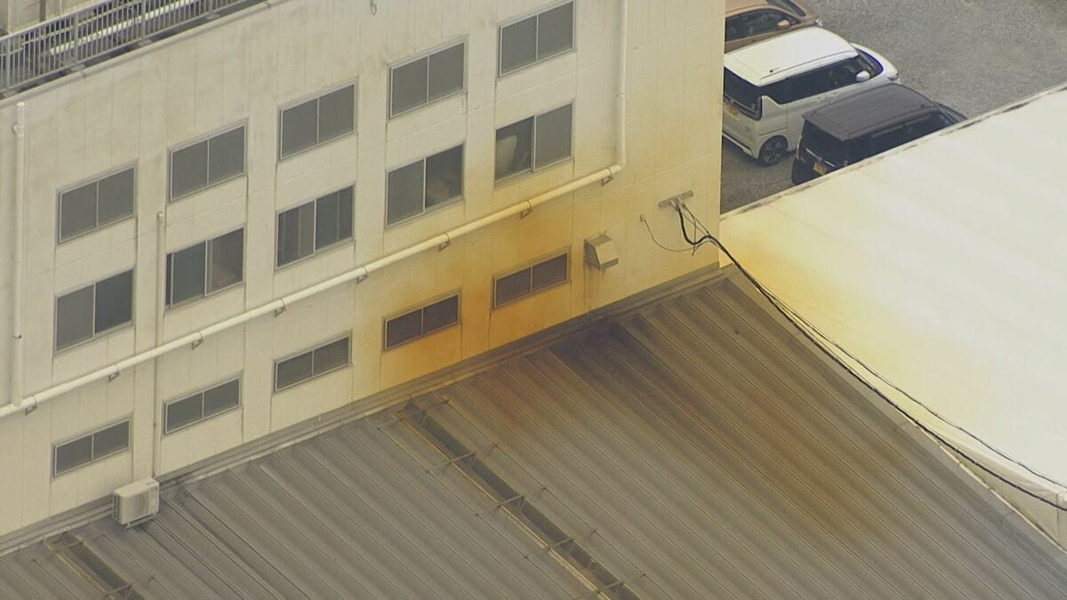 工場から“オレンジ色の煙” 有毒ガスの可能性も 「硝酸」と「次亜リン酸