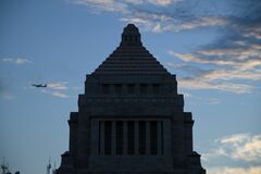 新発30年国債利回りが急上昇、21年ぶり高水準に－財政拡張を警戒| TBS CROSS DIG with Bloomberg