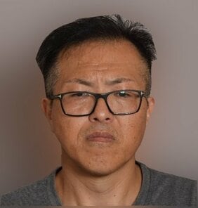 【写真公開】勾留中に入院先の病院から逃走した54歳男の写真公開 手錠つけたまま逃走か 警察が行方追う 小中学校も休校=静岡・伊豆の国市|TBS NEWS DIG