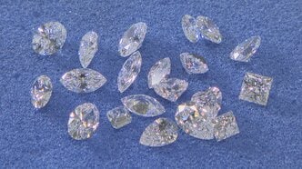 「気軽にファッションとして選べる」 価格は天然ダイヤの20分の1 原料も構造も天然と同じ 人工ダイヤモンドでジュエリー製造 山梨・マノエ|TBS NEWS DIG