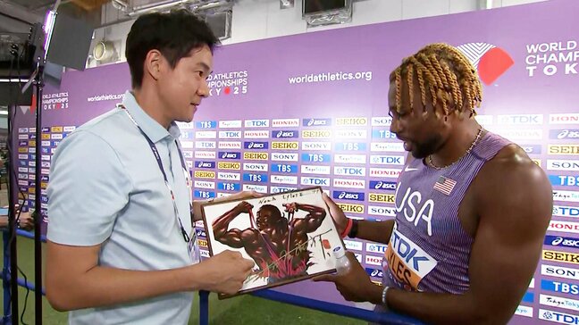 ノア・ライルズ「彼が描いたの?なんてこった!」大好きなアニメ作品のサプライズプレゼントに大興奮 自身の鍛え抜いた背中は「勇次郎の背中」【世界陸上】|TBS NEWS DIG