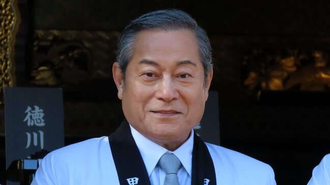 【松平健】「多くの方に笑顔をいただいた」今年の漢字は“輝” 　笑顔呼ぶマツケンサンバを「ずっとやっていければ」|TBS NEWS DIG