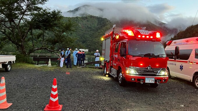 湖に車が転落　警察と消防が捜索中　山梨・精進湖　|　山梨のニュース | ＵＴＹテレビ山梨