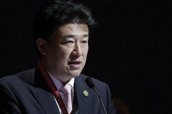 政府、ホルムズ海峡の安全確保へ国際社会と連携－個別交渉に言及せず