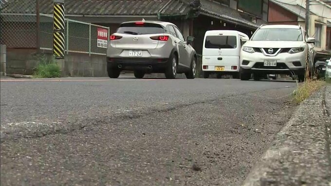 無免許で車運転し事故　女性にけがさせた疑い　団体職員の男（44）を逮捕|TBS NEWS DIG
