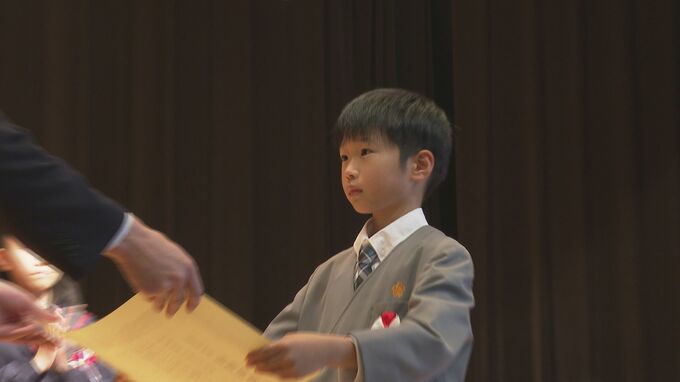 「１００点満点です！」小中学生書道コンクール　優秀作品を表彰　約２万点の応募|TBS NEWS DIG