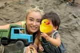 【 小島瑠璃子 】 「新しい室内遊び場が出来たとの情報をキャッチ さっそく子どもと一緒に行ってきました」「スペース内に入るなり歓声をあげて大喜び♥」|TBS NEWS DIG
