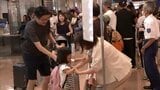 お盆の帰省ラッシュはじまる 宮崎空港が混雑 | MRTニュース | MRT宮崎放送