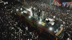 政党集会で人々が折り重なるように倒れる　子ども9人含む40人死亡、124人以上が負傷　インド南部タミルナド州| TBS CROSS DIG with Bloomberg