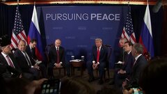 米ロ首脳会談 始まる　会談は1対1でなく3対3の形式に突然変更| TBS CROSS DIG with Bloomberg