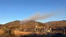 【LIVE配信あり】山林火災　消防が消火活動を再開　火は最も近い住宅までおよそ150mに迫る　山梨・上野原市|TBS NEWS DIG