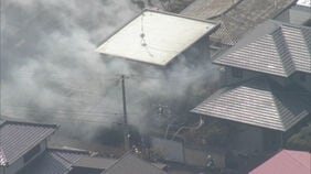 「爆発して燃えている」2階建て住宅が全焼　焼け跡から女性の遺体　住人の80代女性と連絡取れず　福岡市東区|TBS NEWS DIG