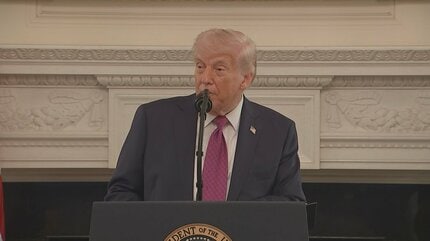 トランポリン大統領 アメリカのトランプ大統領とウクライナのゼレンスキー大統領が会談
