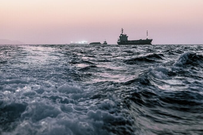 ホルムズ海峡の原油輸送1000万バレル超、イランの影響力低下と米判断