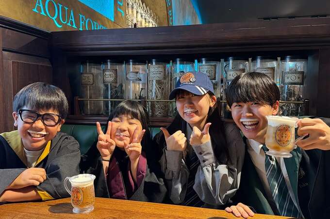 【 鈴木福 】　泡の口ヒゲもそっくり　４きょうだいでハリポタツアーを満喫　「バタービールの写真がお気に入りです」　【 鈴木夢 】|TBS NEWS DIG