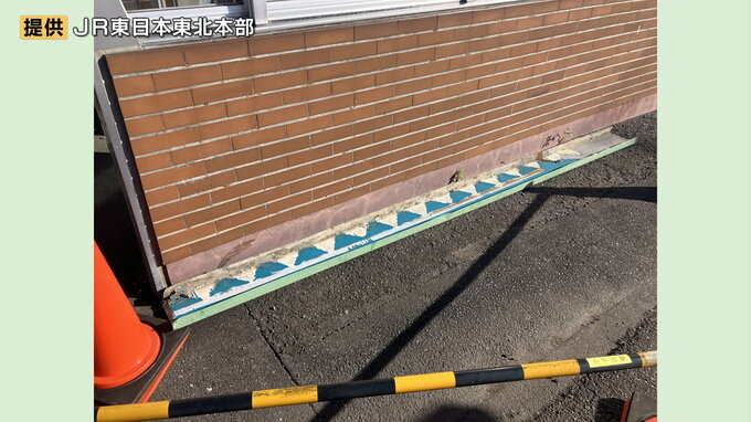 JR東北本線小牛田駅の屋根材落下 強風の影響か けが人なし 宮城・美里町|TBS NEWS DIG