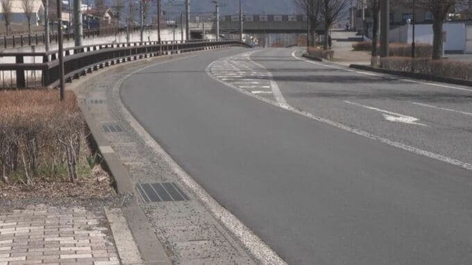 県道を歩いていて後ろから…83歳の男性が車にはねられ意識不明の重体　長野・岡谷市　|　SBC NEWS | 長野のニュース | SBC信越放送